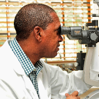 ophtgalmologist barbados cataract surgery
